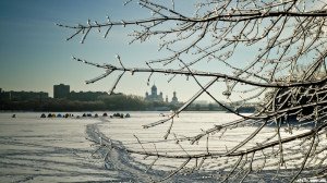 russia-ice-fishing